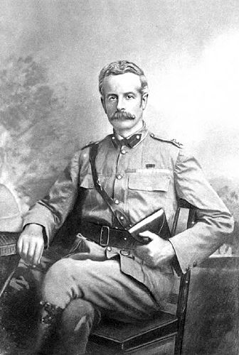 Douglas Mackinnon