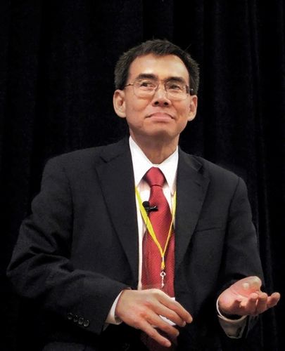 Dean Kashiwagi
