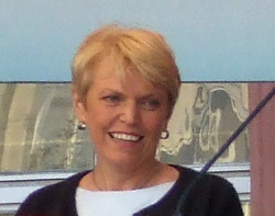 Doris Barnett