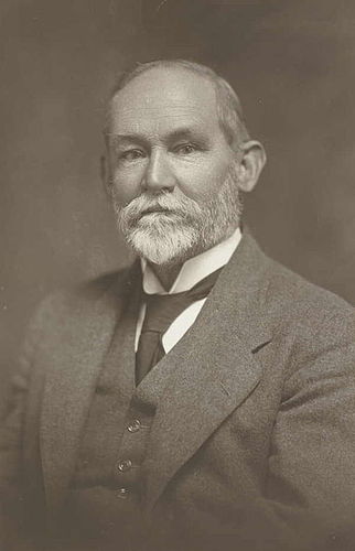 Dudley Souef