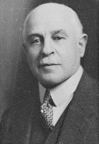 Eliot Davis