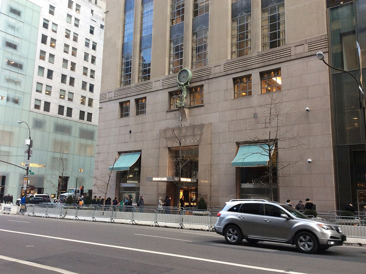 Gallery of Louis Comfort Tiffany