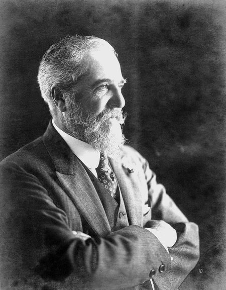 Gallery of Louis Comfort Tiffany