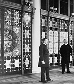 Gallery of Louis Comfort Tiffany