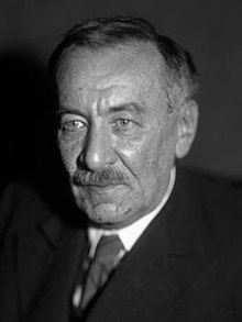 teacher: Leonid Isaakovich Mandelstam