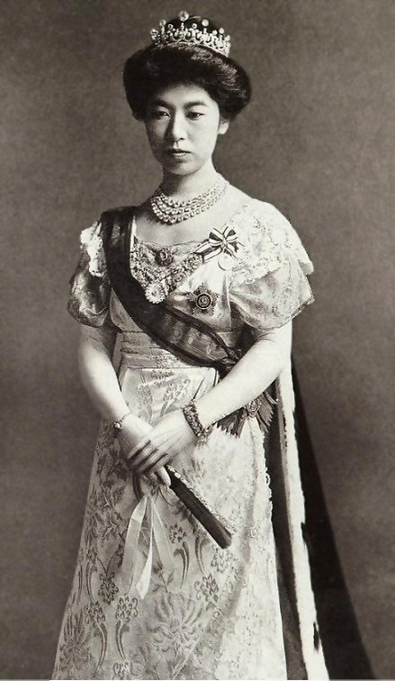 Spouse: Sadako Kujō