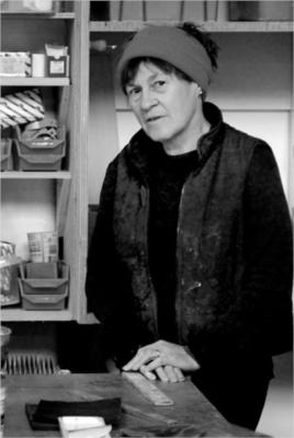 Alison Wilding
