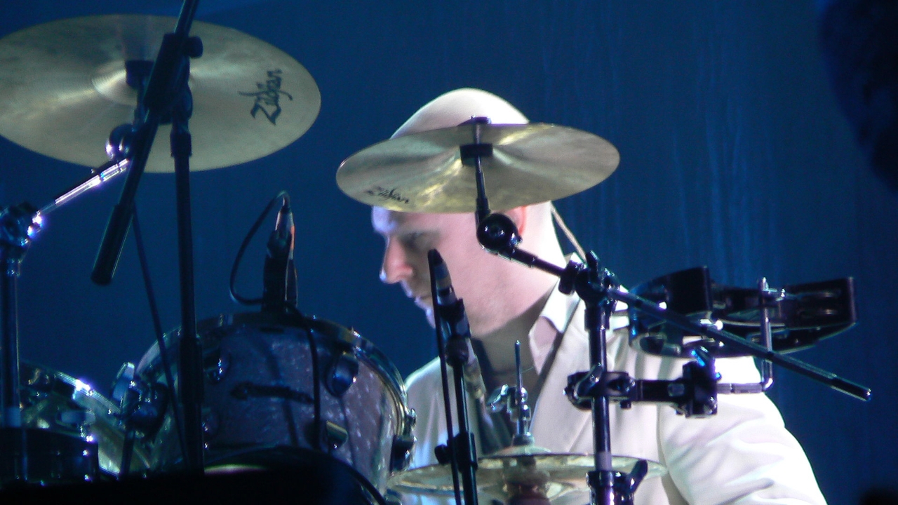 colleague: Philip Selway 