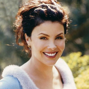 girlfriend: Sherilyn Fenn 
