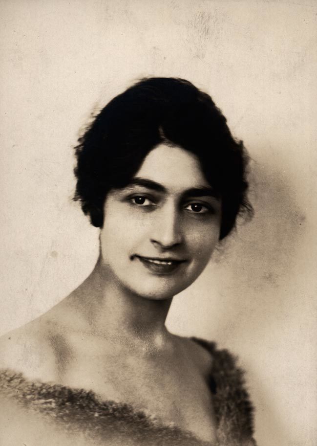 Friend: Alice Warder Garrett