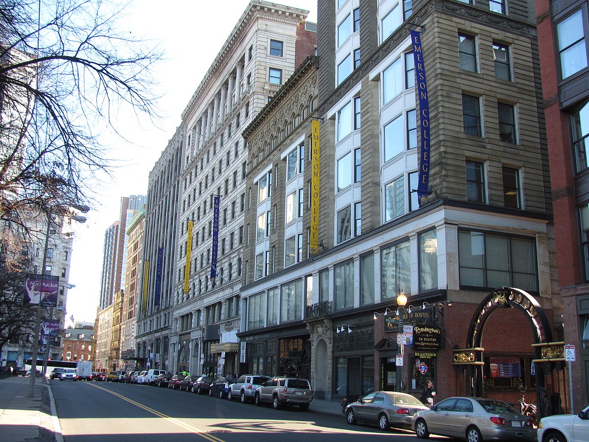 Education period of Donald Ilko in Emerson College