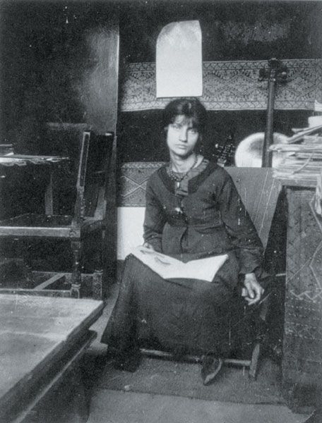 Gallery of Jeanne Hébuterne