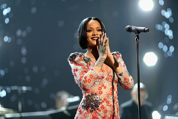 Gallery of Rihanna (Robyn Fenty)