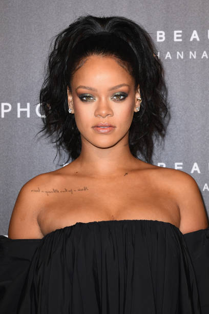 Gallery of Rihanna (Robyn Fenty)