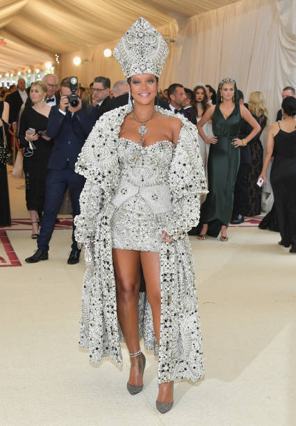 Gallery of Rihanna (Robyn Fenty)