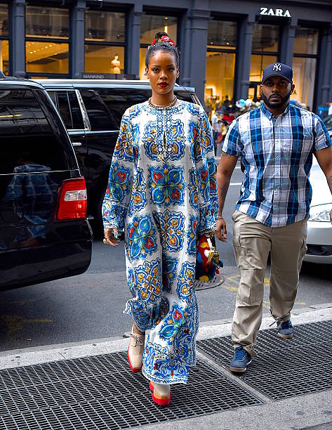 Gallery of Rihanna (Robyn Fenty)