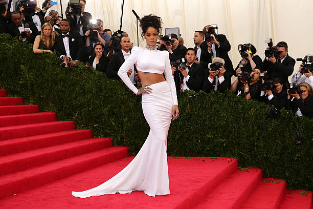 Gallery of Rihanna (Robyn Fenty)