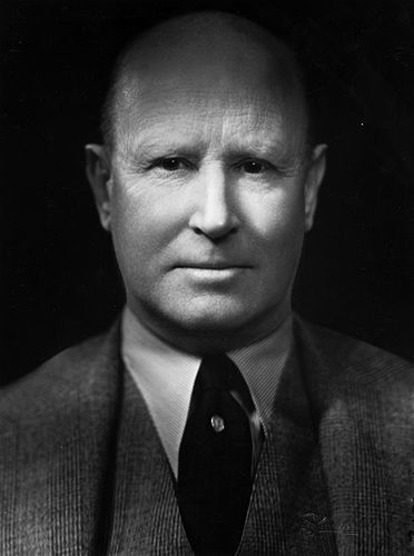 Cecil Wood