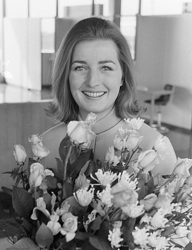 Suzanne McClelland