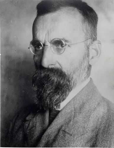 Matija Jama