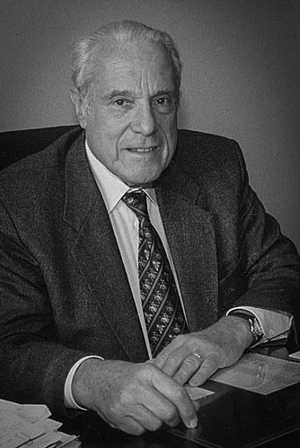 Jean Kahn