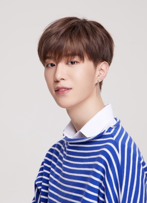 Brother: Chengcheng Fan