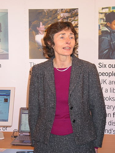 Estelle MORRIS