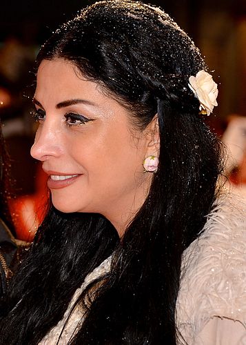 Zinat Pirzadeh