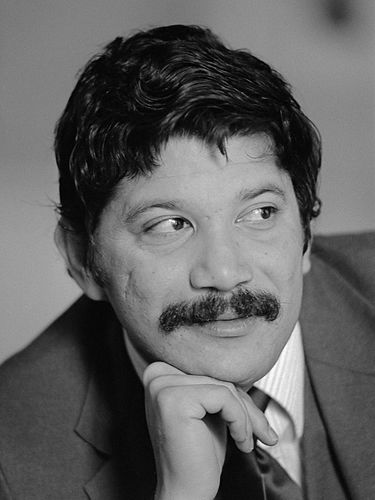 Omar Cabezas
