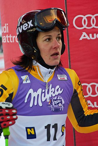 Kathrin Holzl