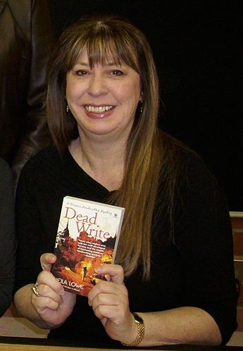 Sheila Lowe