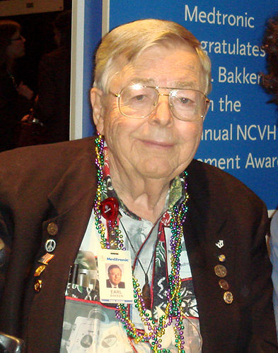Earl Elmer Bakken
