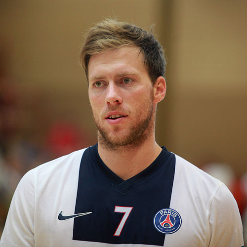 Gabor Csaszar