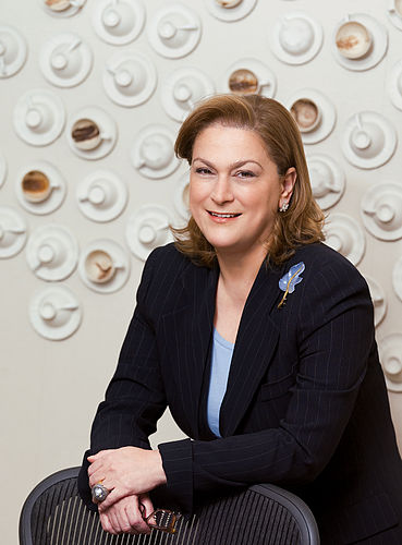 Guler Sabancı family
