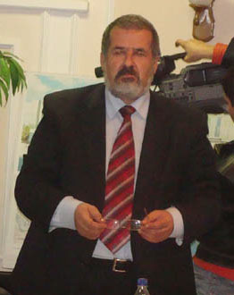 Refat Chubarov