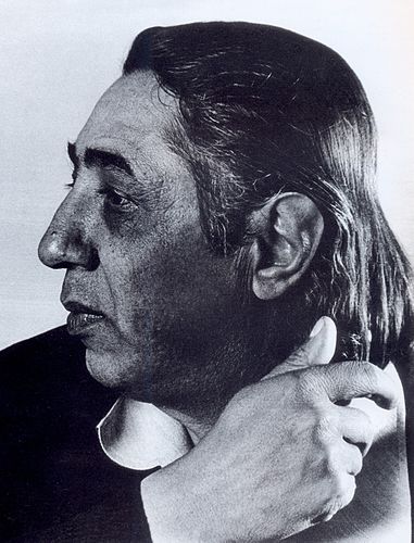 Vruir Galstian