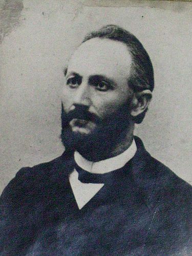 Niko Lomouri