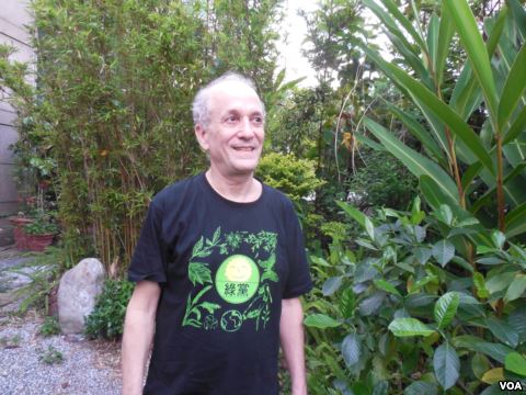 Robin J. Winkler
