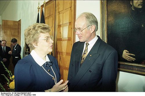 Dorothee. DR RER.POL WILMS