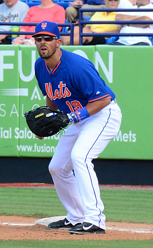 Zach Lutz