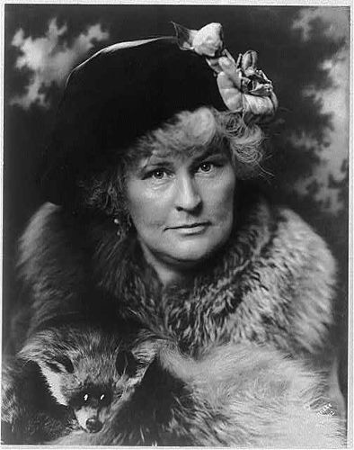 Winifred Bonfils