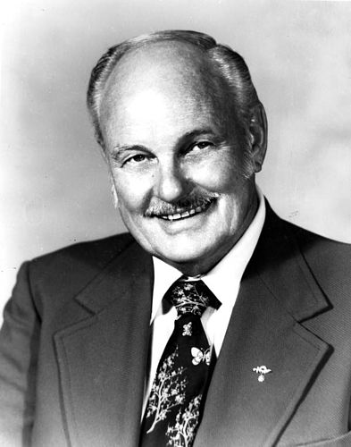 Vernon Caryle Holloway