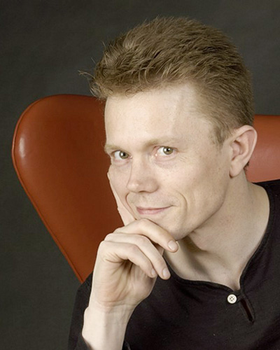Tom Stone Programmers Tom Stone (born October 28, 1967), Swedish magician | World ...