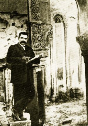 Toros Toramanian