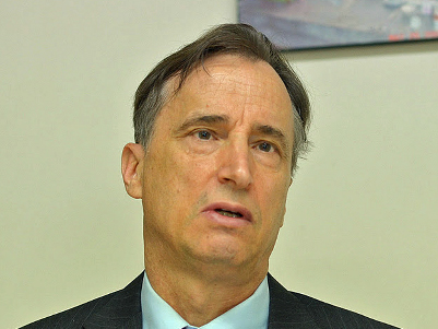 Stephen Linton