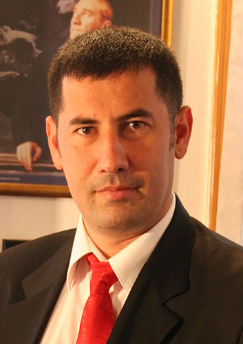 Sinan Ogan