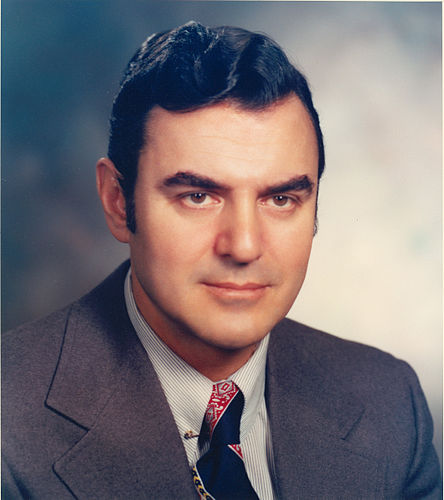 Peter Kyros