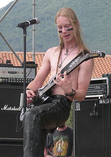 Petri Lindroos