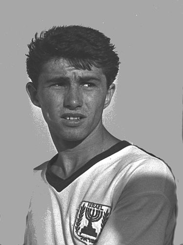 Moshe Leon