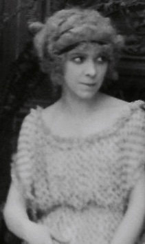 Nell Franzen